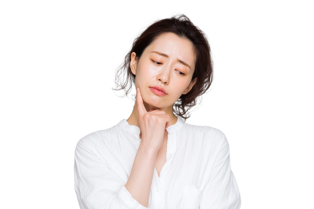 悩む女性